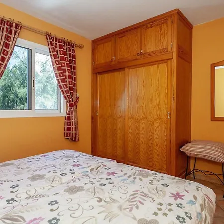 Near The Beach, Big Terrace With Nice Sea Views, Wifi And Parking. Costa Calma