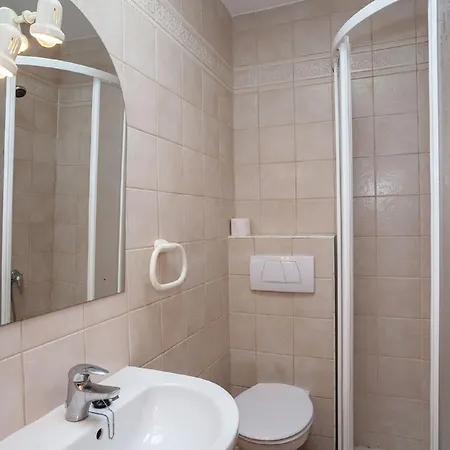 Near The Beach, Big Terrace With Sea Views, Wifi And Parking דירה קוסטה קלמה